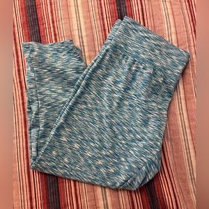 Banana Boat stretchy athletic shorts size M